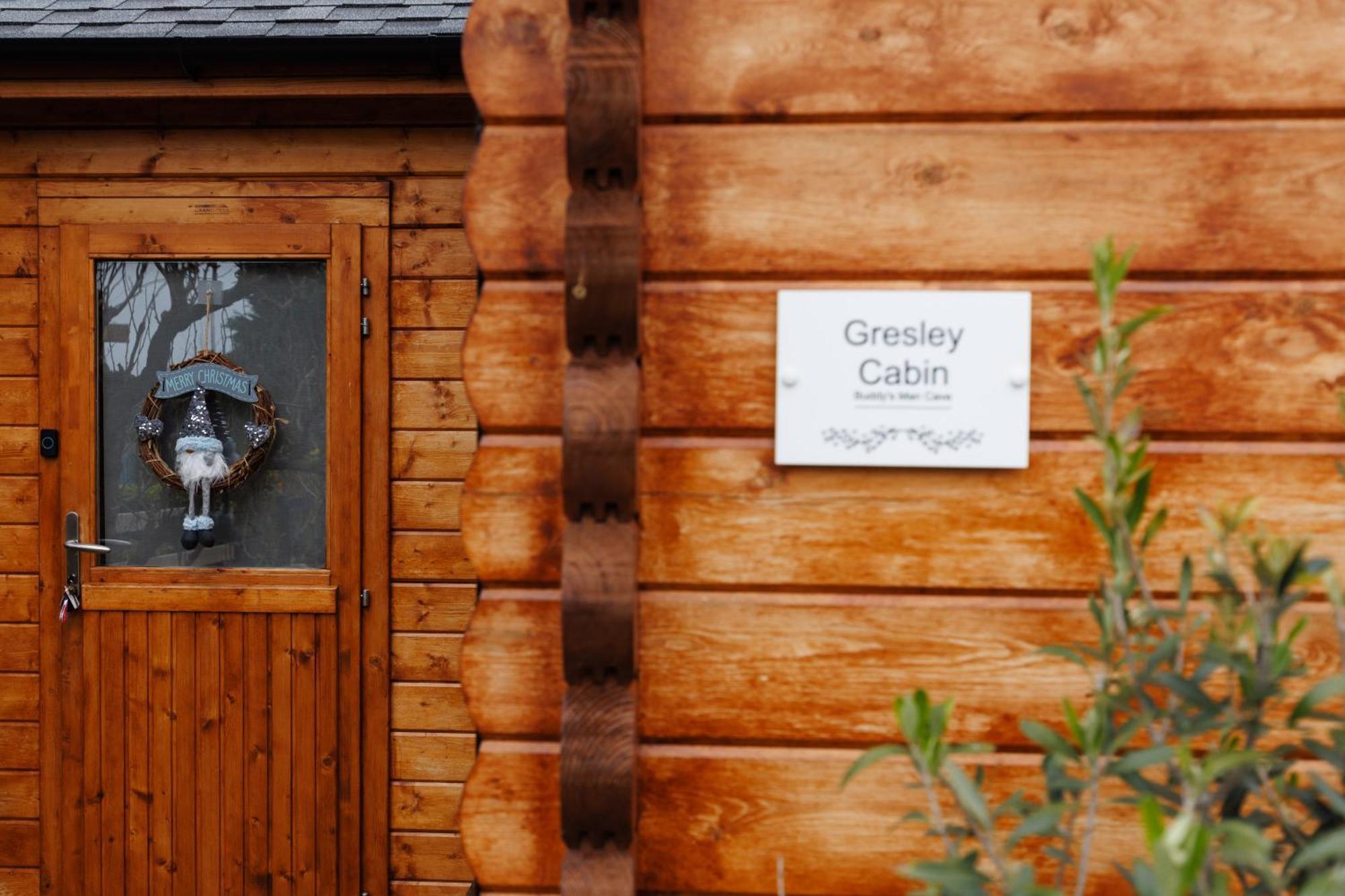 Spacious Cabin Evcharger And Free Parking Near Cambridge ภายนอก รูปภาพ